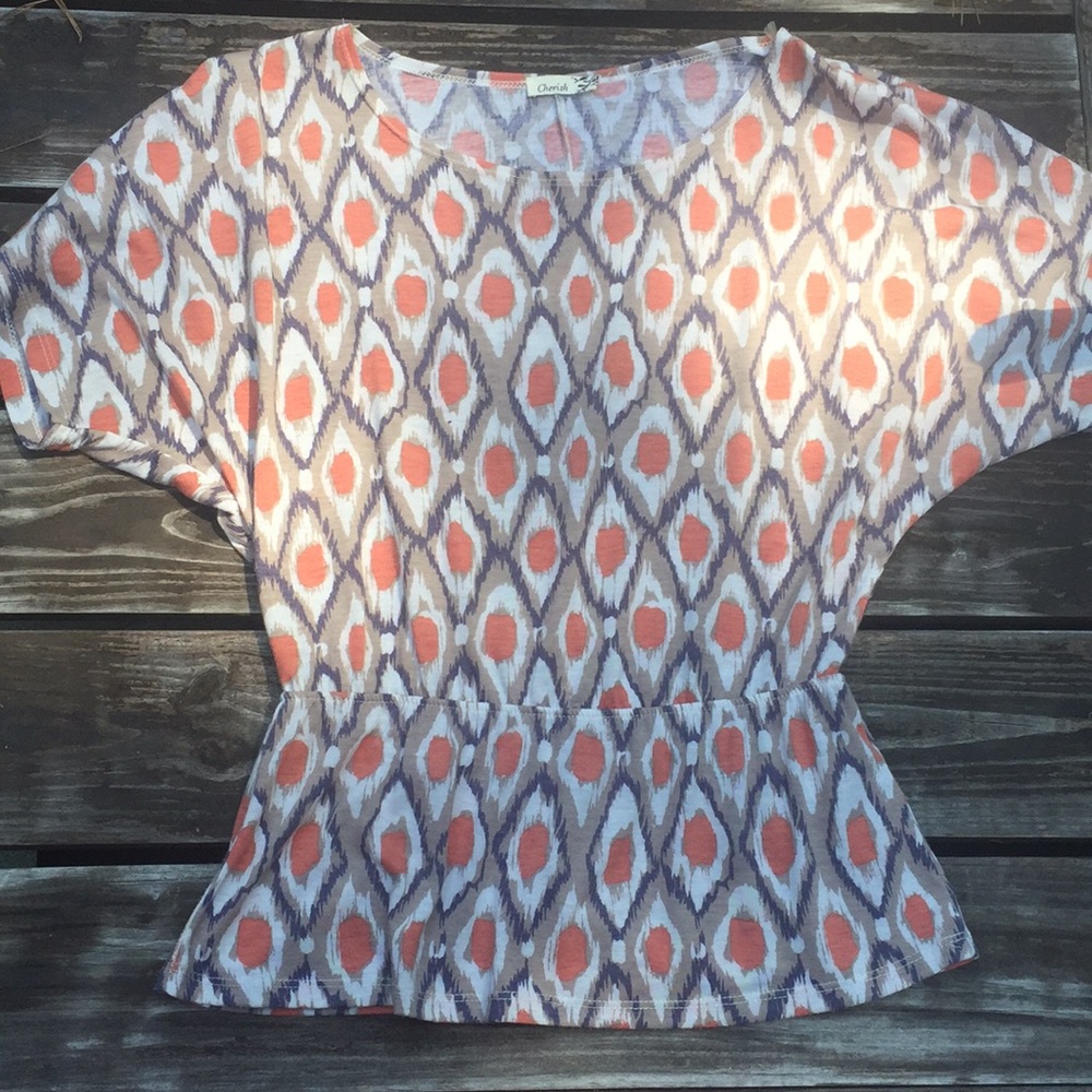 Cherish top super cute and soft